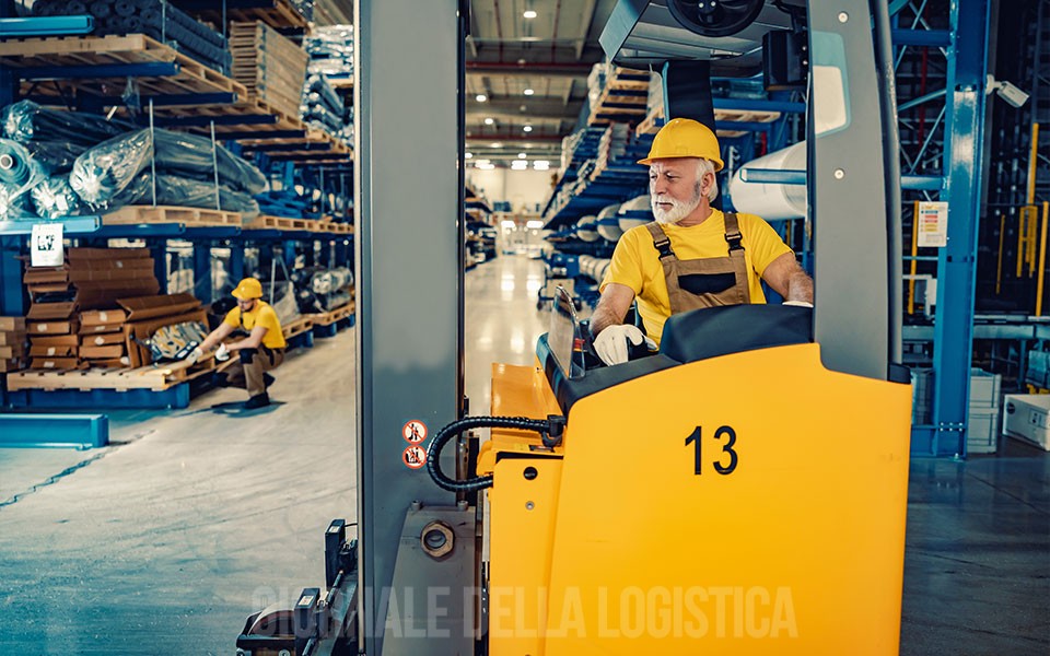 Libro Bianco dei Carrelli Elevatori: carrelli sotto la lente