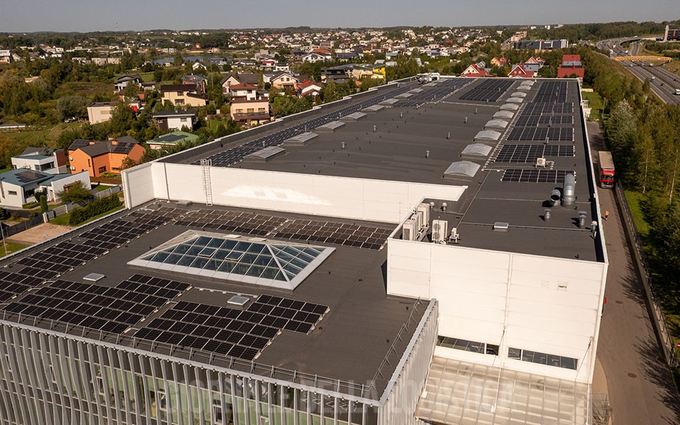 Logistica immobiliare: trend positivo nel semestre